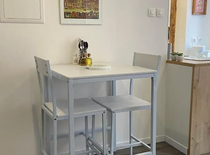 L'ours De - En Centre Apartman *